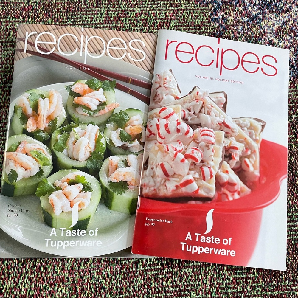 Tupperware paperback recipe books